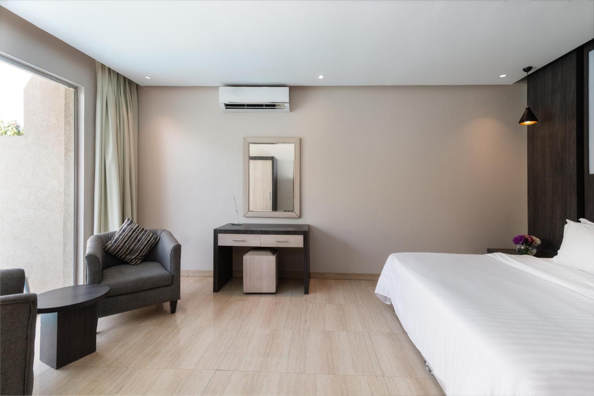 The Corner Hotel Resorts - Эр-Рияд Экстерьер фото